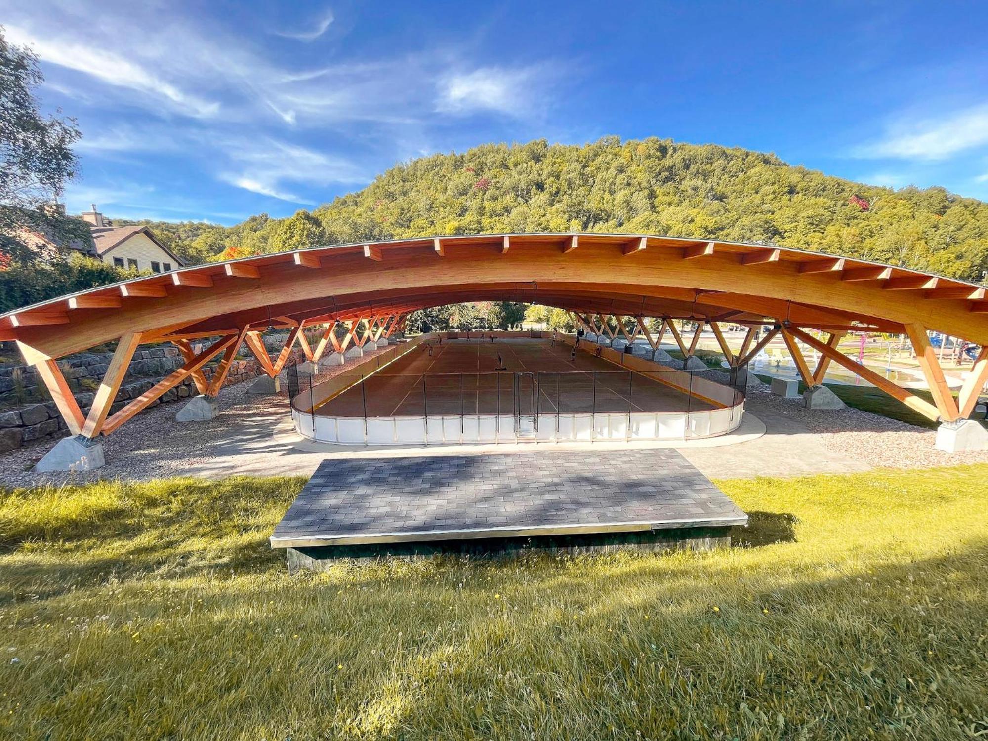 Condo Moderne, Escapade Vacance, Vue Sur Montagnes Exterior foto