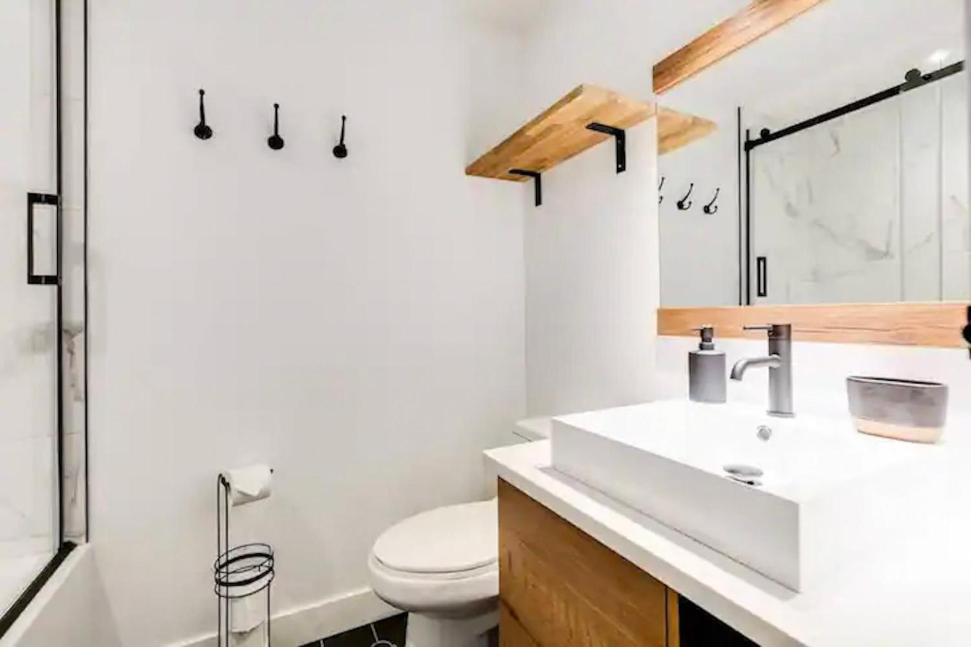 Condo Moderne, Escapade Vacance, Vue Sur Montagnes Exterior foto